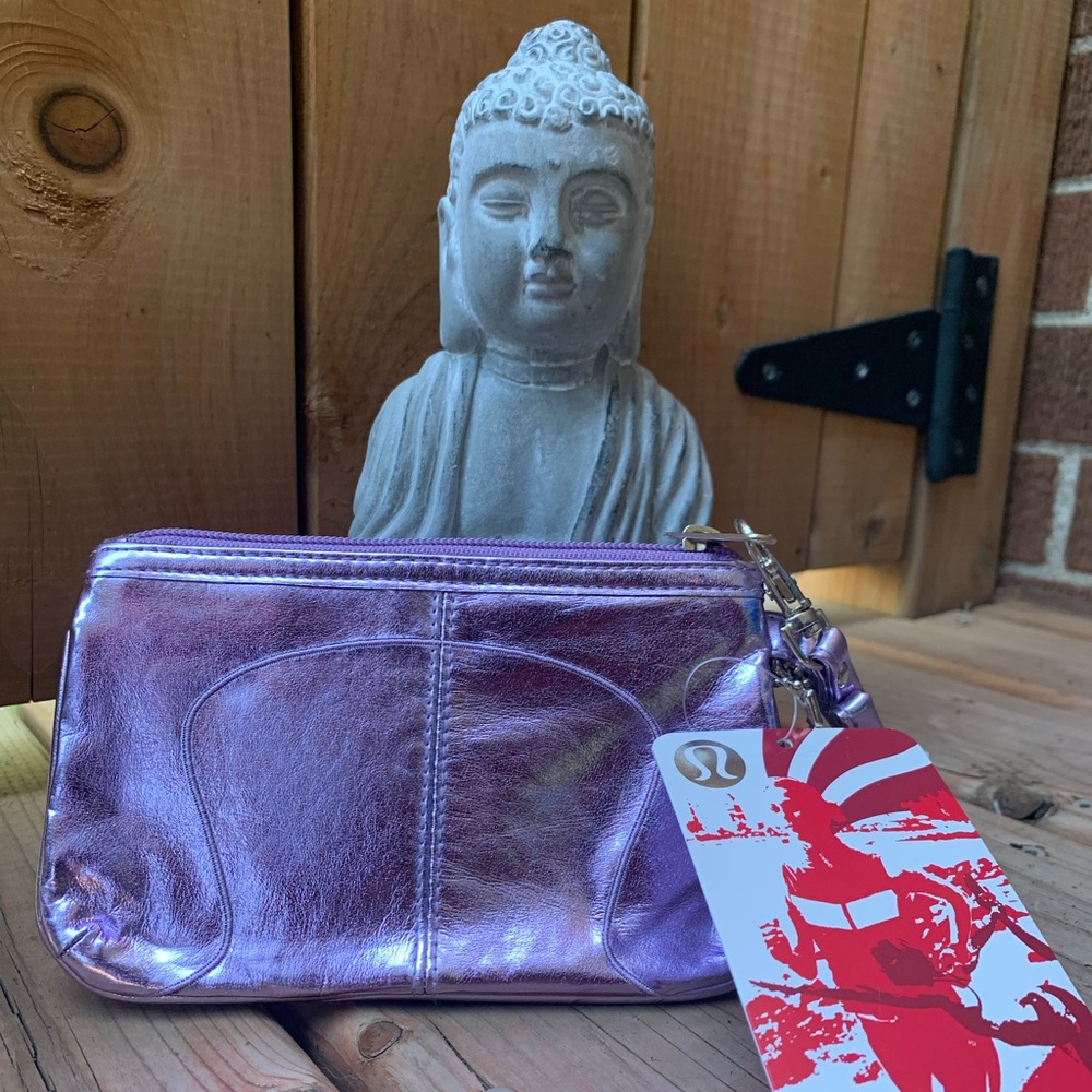 Lululemon Cha-Ching Clutch